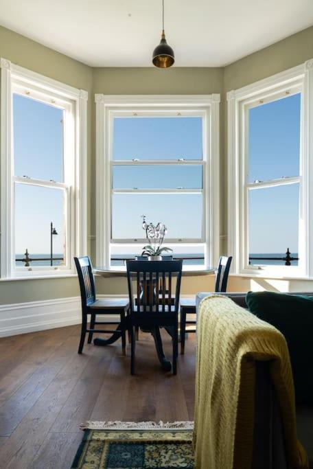 Beachfront Luxury Home With Spectacular Sea Views Herne Bay Buitenkant foto